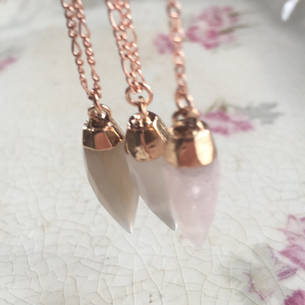 🍃Reserved Reduced 16” Grey Agate Crystal Pendant - Picture 4 of 5